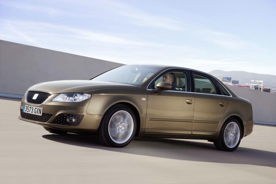  Seat Exeo 2009 года  (фото 180 из 180)